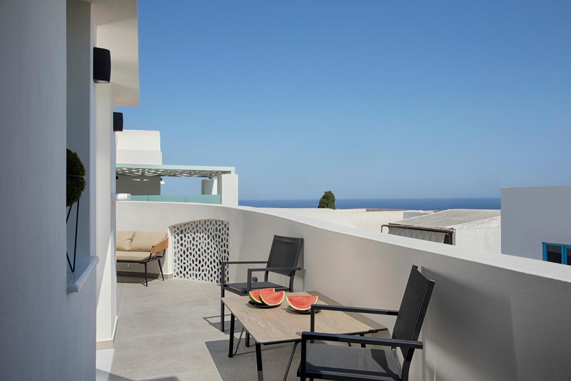 New Villa Katerina - 6 Villas & 6 Private Jacuzzi Emporio  Luaran gambar